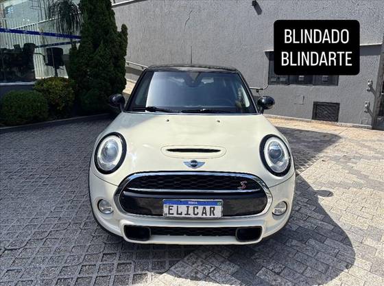 MINI COOPER 2.0 S EXCLUSIVE 16V TURBO GASOLINA 4P AUTOMÁTICO MINI COOPER 2.0 S EXCLUSIVE 16V TURBO GASOLINA 4P AUTOMÁTICO